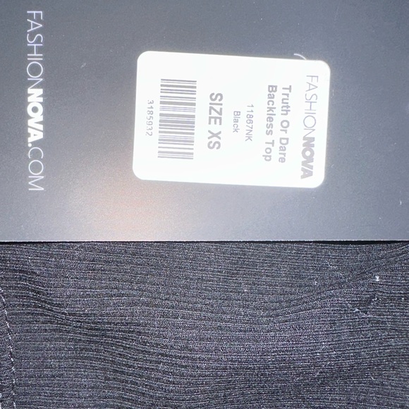 FASHION NOVA TOP - Picture 3 of 3